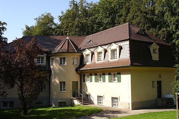 Sternbau - Sitz der Verwaltung